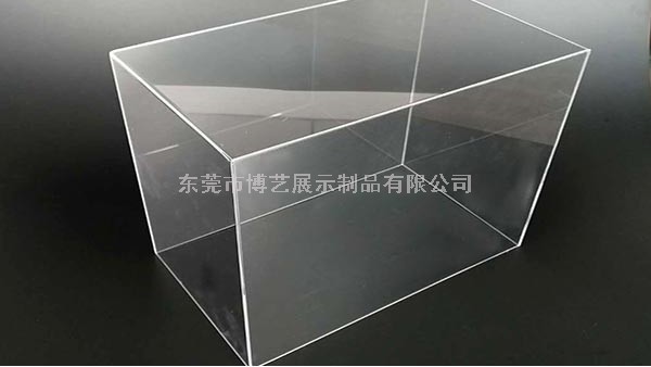 怎么為準(zhǔn)備12月到來(lái)的圣誕節(jié)挑選亞克力盒子呢？